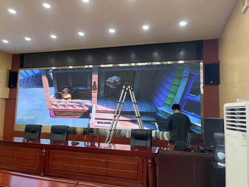 P1.86全彩led顯示屏 廣西來賓興賓區林業局會議室 長6.08米高1.92米